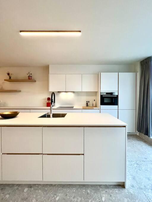 Surmont 52 Lägenhet Ieper Exteriör bild